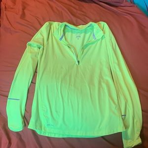 Nike running dri fit quarter 1/4 zip size small EUC